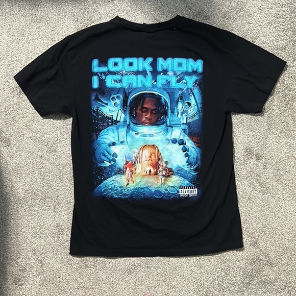 Vintage Travis Scott Astroworld Graphic Tee - Picture 2 of 3